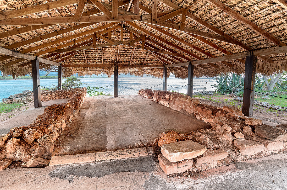 Resti delle fondamenta della Casa di Colombo nel Parco Storico e Archeologico Nazionale di La Isabela